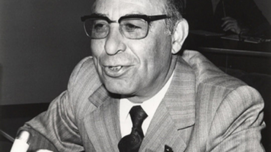 Biografía de Mariano Yela