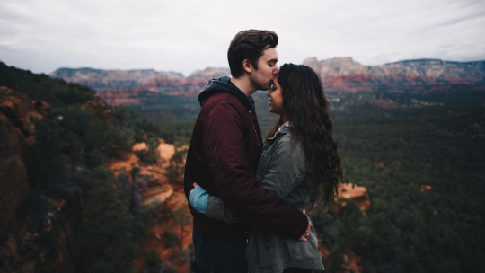Pareja beso