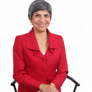 Sandra Saltos Alarcón
