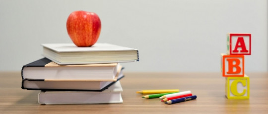 Libros de escuela.