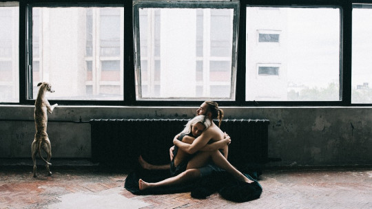 Cómo funciona y limita nuestras relaciones la dependencia emocional
