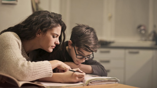 Qué hacer para que mi hijo haga los deberes