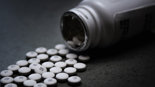 Pastillas en su bote.
