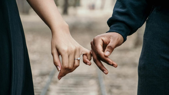 Los 10 mandamientos de un matrimonio feliz según estudios científicos