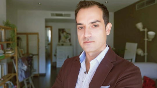 David Busto: Toda crisis existencial es provocada por un autosabotaje