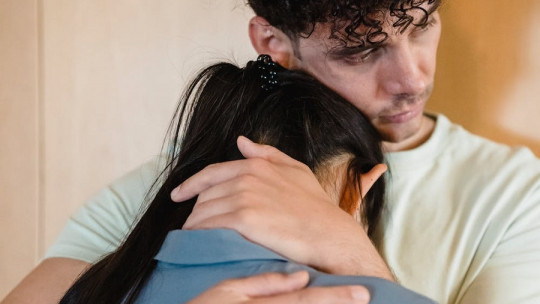 7 pensamientos típicos del autoengaño en la dependencia emocional