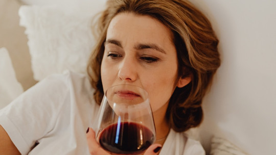 Cuál es la relación entre las adicciones y la ansiedad o la depresión