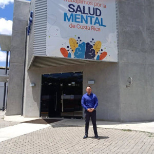 Dr. Eduardo Sánchez Castro