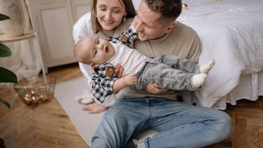¿Cómo cambia la vida tras la paternidad y maternidad?