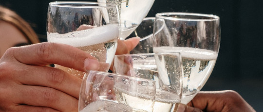 Causas de las recaídas en la adicción durante las épocas festivas