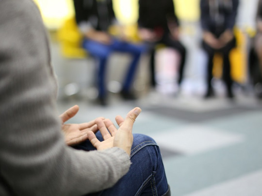 Los beneficios de la terapia de grupo en el tratamiento de adicciones