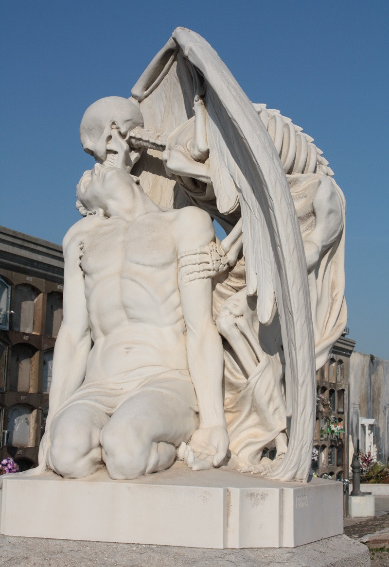El beso de la muerte