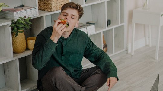 Adicción a la comida: cómo reconocerla y tratarla