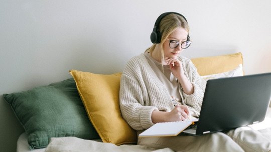 El impacto psicológico del Trabajo Remoto: desafíos y soluciones