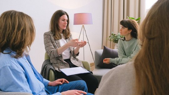 Beneficios de la terapia grupal para ansiedad social