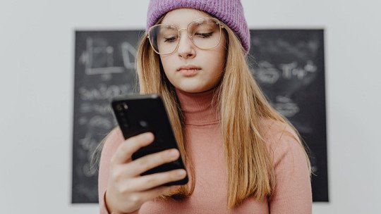 ¿Cómo ayudar a los adolescentes a gestionar las redes sociales?
