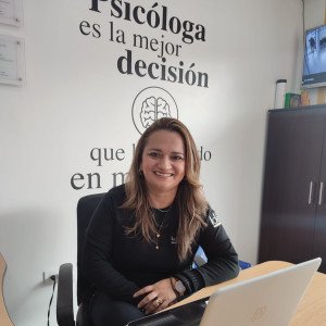 Luz Elena Cunha Romero