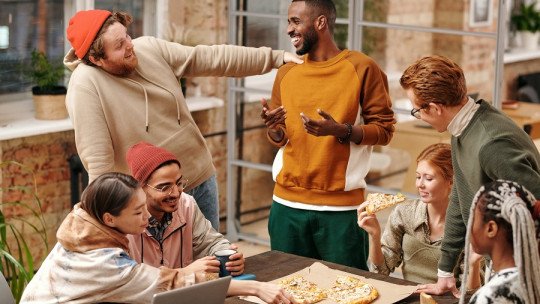 ¿Qué hacer ante la Ansiedad de los adultos al intentar Hacer Amigos?