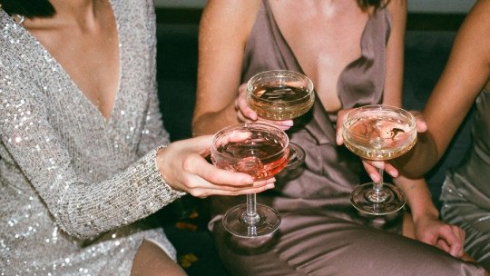 Los efectos dañinos de normalizar el Alcoholismo