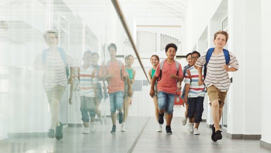 La importancia de socializar en la Adolescencia
