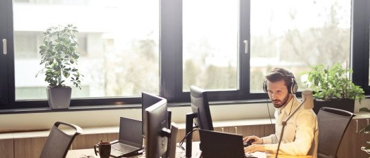 Inseguridad en el trabajo: cómo superarla con gestión emocional