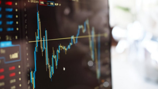Acciones en bolsa.