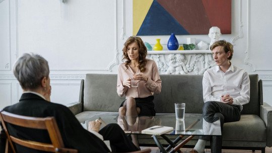 Entrenamiento en solución de problemas en terapia de pareja