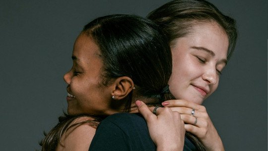 Cómo Reconectar Emocionalmente con un Familiar