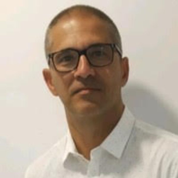 Luis Esteban