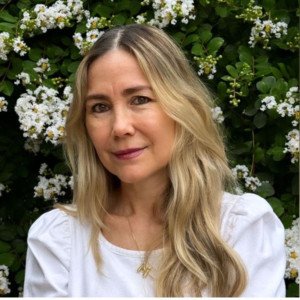 Maria Del Carmen Martínez-Cardona