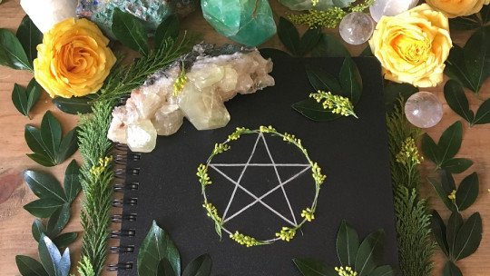 Religiones Neopaganas: ¿qué son y qué características tienen?