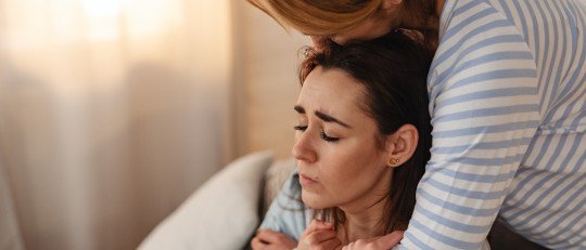Esquemas maladaptativos tempranos dependencia emocional
