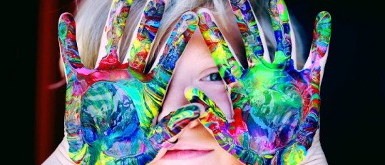 La creatividad ayuda a los niños a lidiar con la Soledad