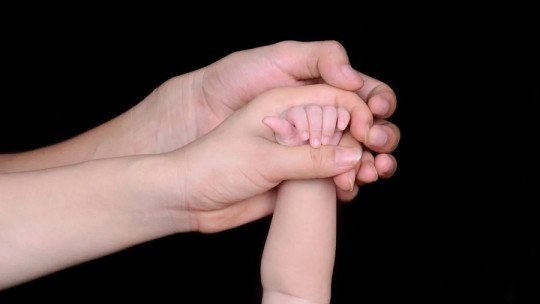 La llegada del Primer Hijo: ¿Cómo afecta a la pareja y cómo mantener la conexión?