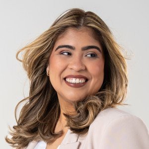 Aurora De La Oz