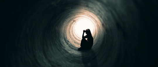 Suicida.