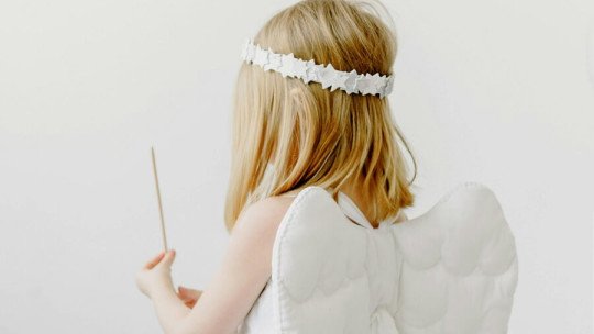 Las mujeres son percibidas como moralmente superiores a los hombres