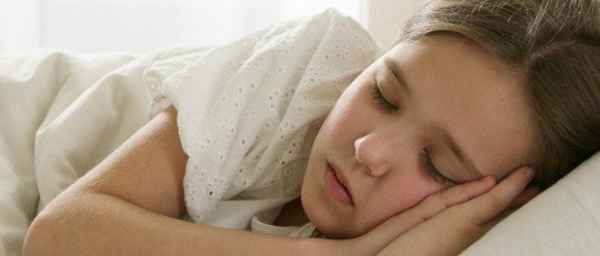 El sueño en la infancia y la adolescencia: un pilar de la salud al que urge prestar más atención