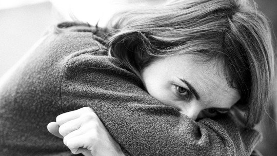 Estrés crónico o depresión silenciosa: cómo saber cuál tienes y qué hacer