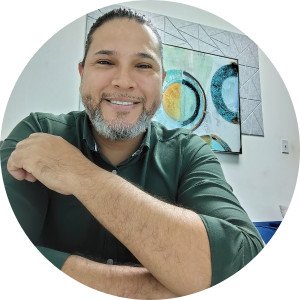 Aaron Ferro Sánchez