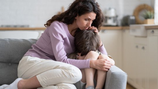 El abuso en la infancia afecta la capacidad de empatizar como madre