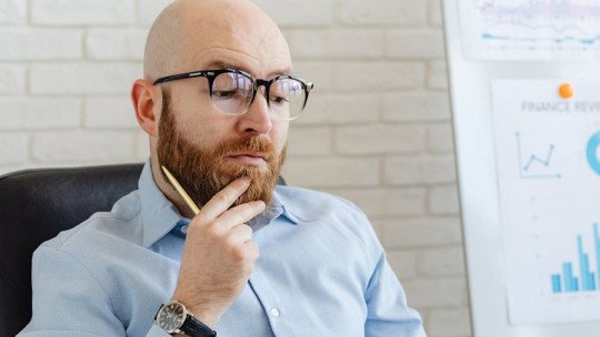 Estrés laboral en altos directivos: cómo asistir al psicólogo puede ayudar