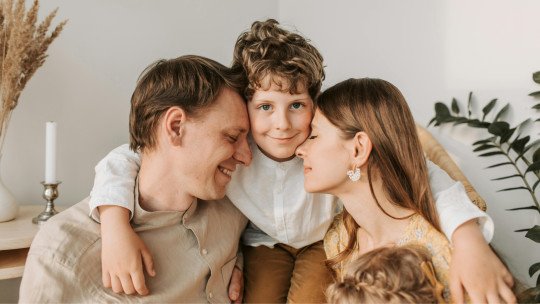 Cuando los hijos ocupan todo el espacio: cómo evitar el distanciamiento en la pareja