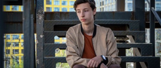 'Mi padre tiene una nueva pareja': consejos de gestión emocional para adolescentes de padres separados