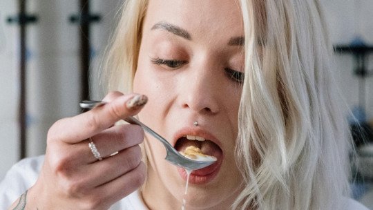 Los peligros de la operación bikini: cómo afecta a tu salud física y mental
