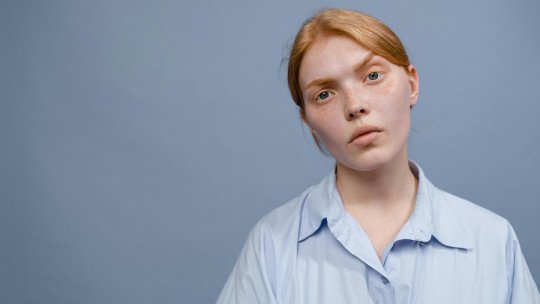 Por qué muchas mujeres autistas no son diagnosticadas en la infancia