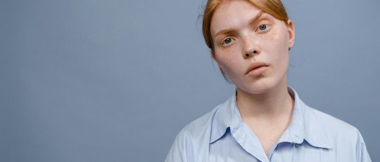 Por qué muchas mujeres autistas no son diagnosticadas en la infancia
