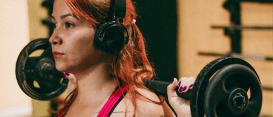 ¿Entrenar tu fuerza ayuda a reducir los síntomas de Depresión?