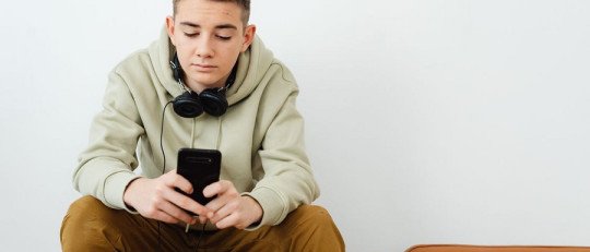¿La fobia social favorece el uso excesivo de redes sociales?