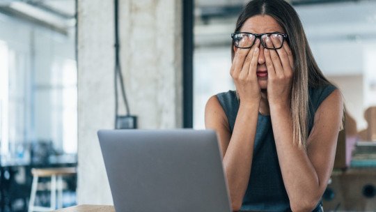 El reloj que no elegiste: por qué forzar tu ritmo biológico tiene un costo que no ves